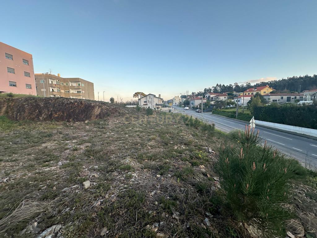 Terreno Urbano em Valongo - Oportunidade Imperdível! - Image 2